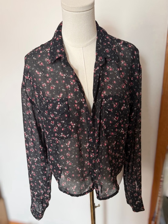wild fable Tops - 💐Wild Fable Black Sheer Button-Up Blouse with Pink Floral Print